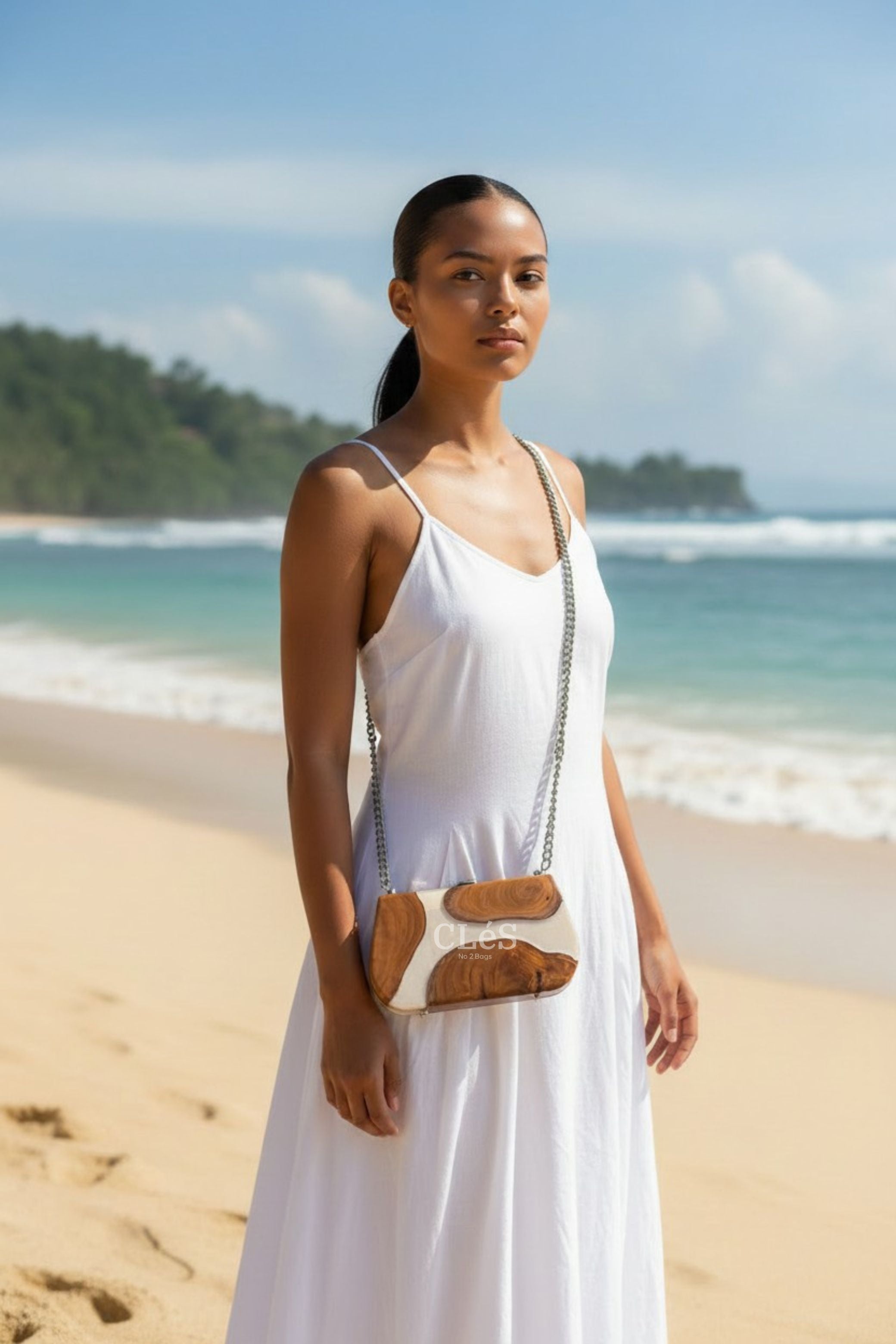 Sulawesi Coral Nusa Nusa Handmade Wooden Women Teakwood Handbag
