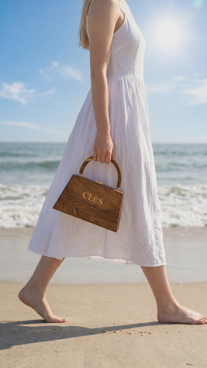 Flores Natural Handmade Wooden Women Teakwood Handbag